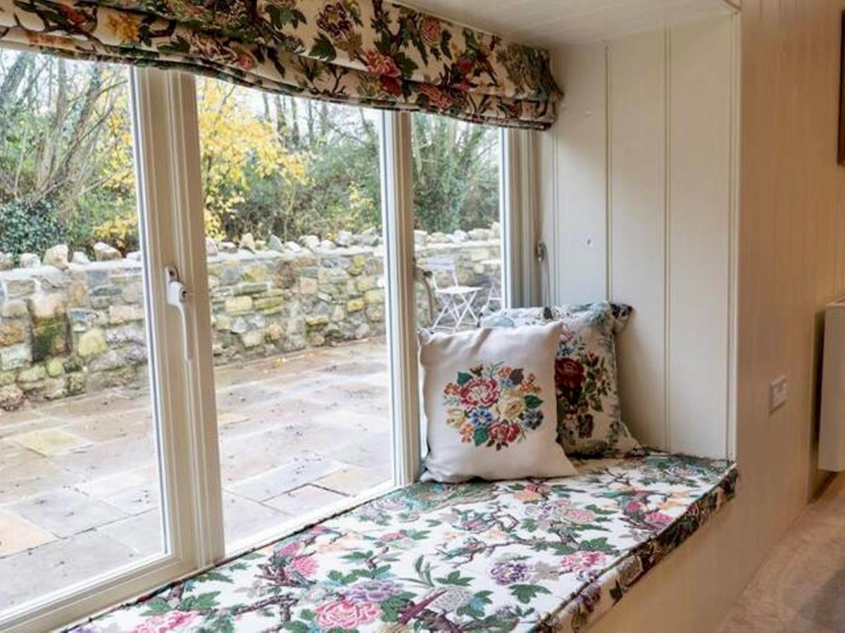 Pass The Keys Goose Feather Barn, Wedmore Luxury Cottage For Two Luaran gambar